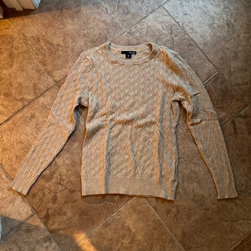 Basic Editions sweater, size small